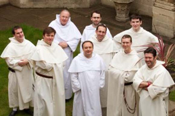 Godzdogz Team 2013-14 - The Dominican Friars in Britain