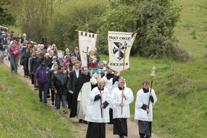 Holy mile procession1
